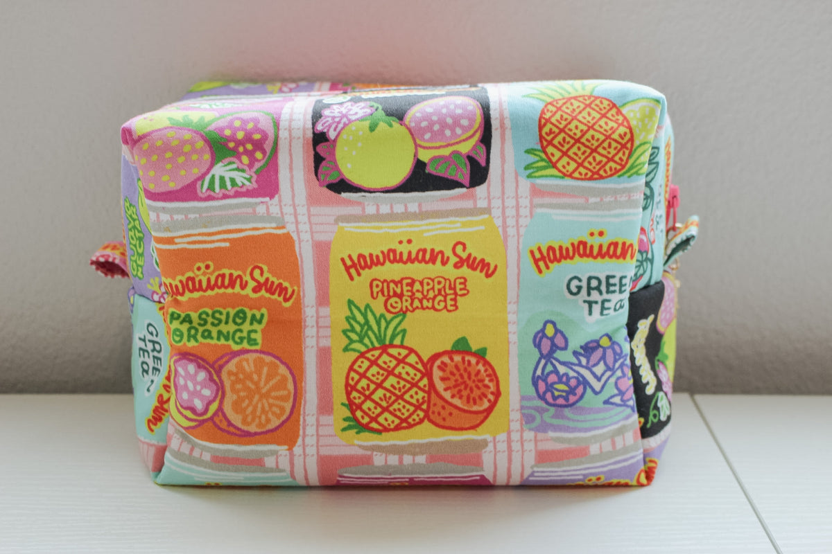 BOXY COSMETIC/TRAVEL POUCH