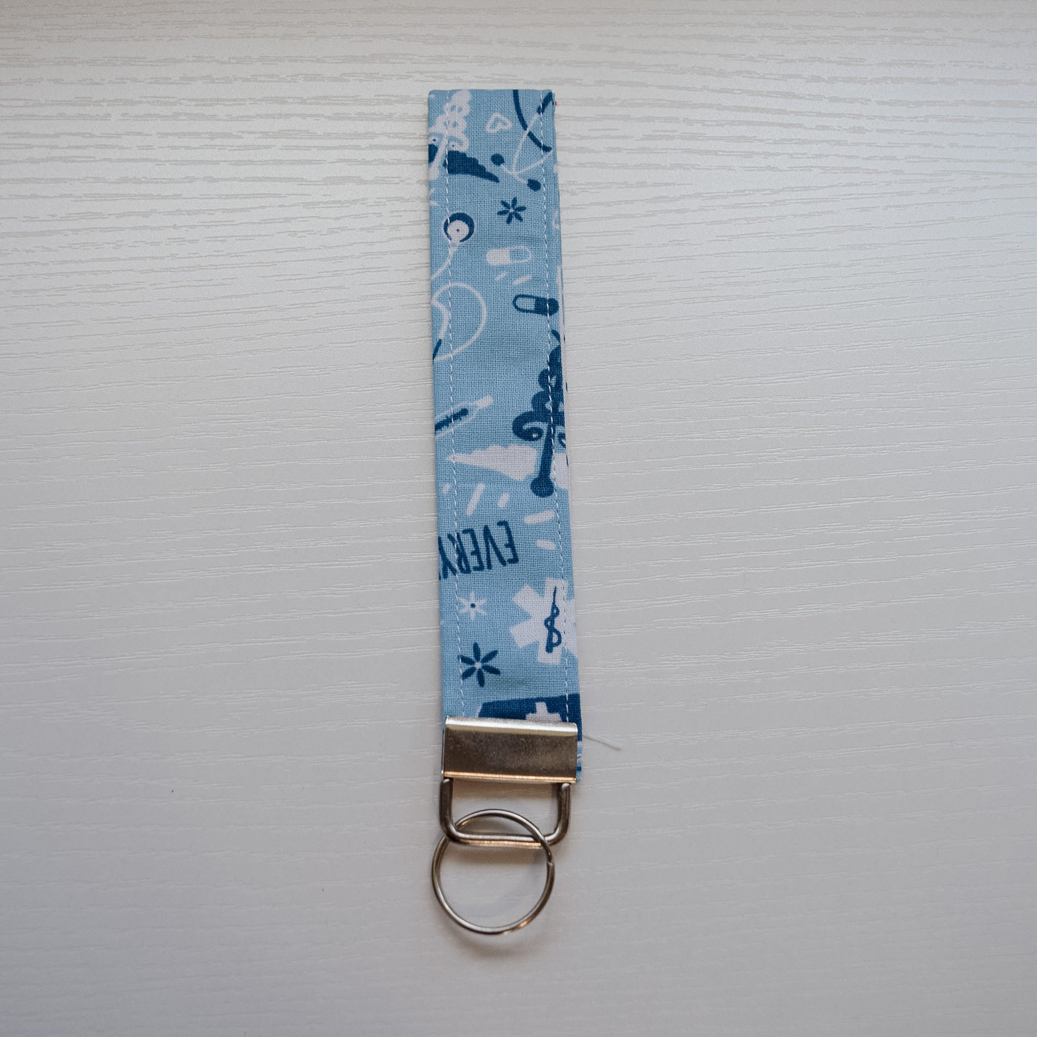 KEY FOB/WRISTLET 5"