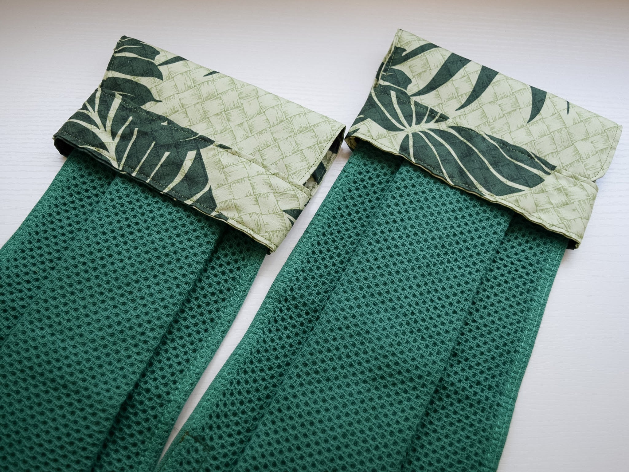 KITCHEN TOWELS