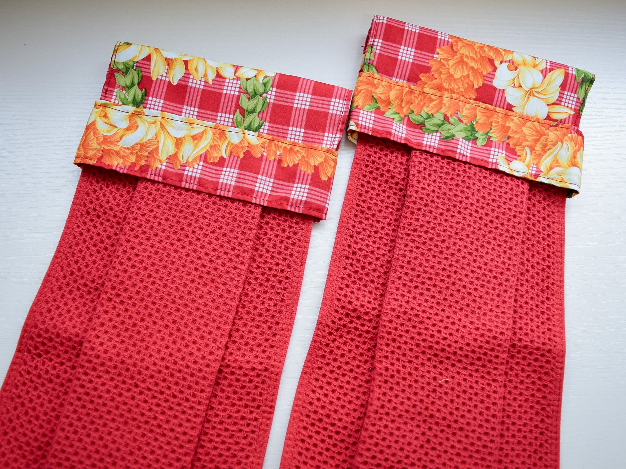 KITCHEN TOWELS