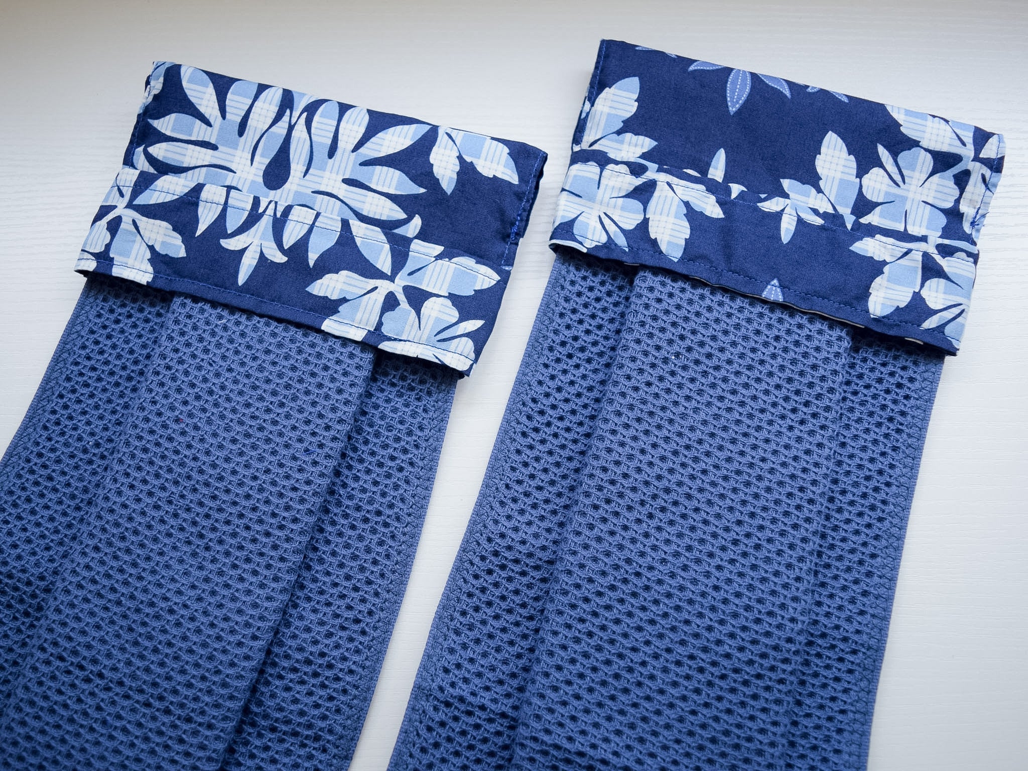 KITCHEN TOWELS