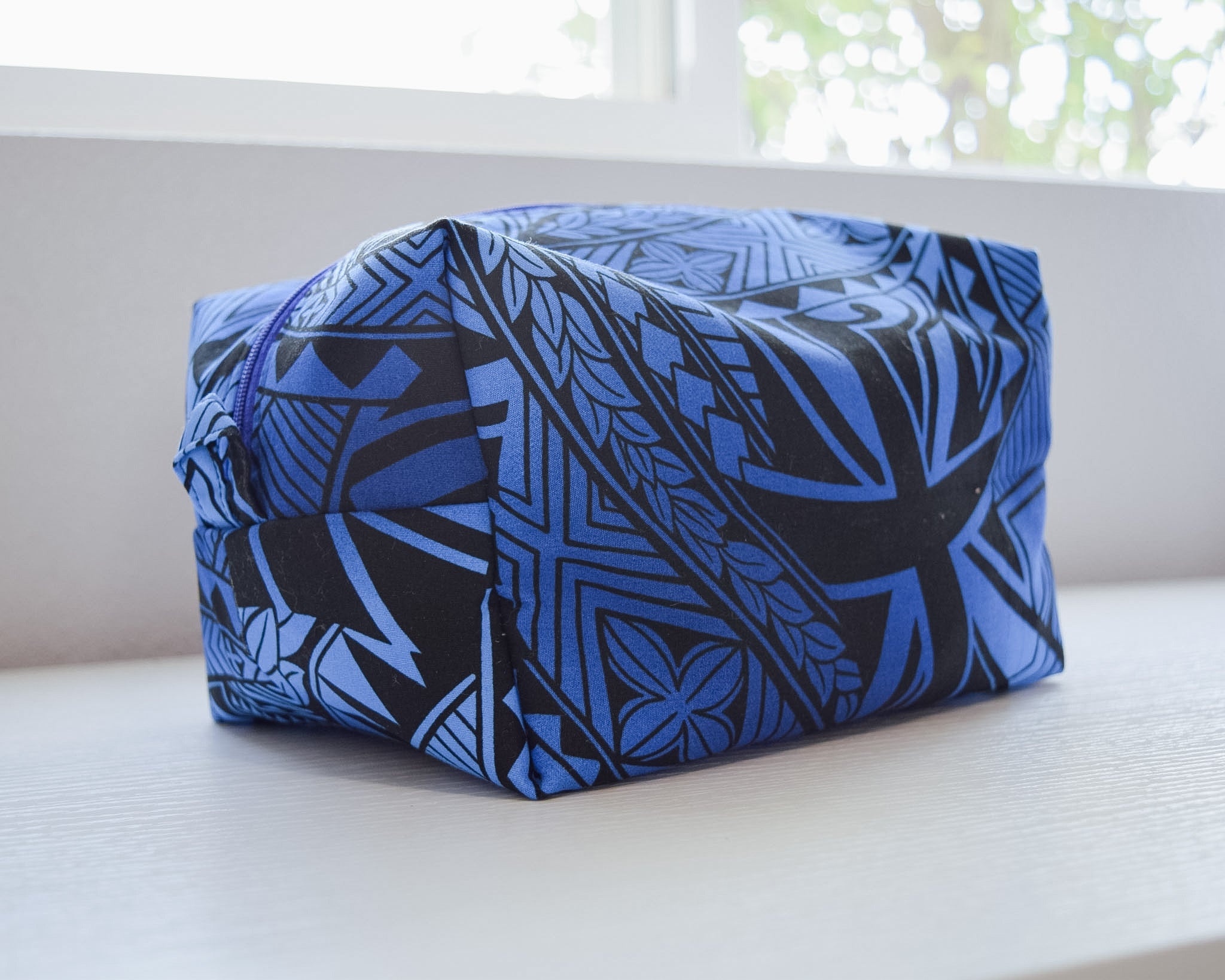 BOXY COSMETIC/TRAVEL POUCH